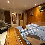 Maison d'hôtes Penzion Rozalia *