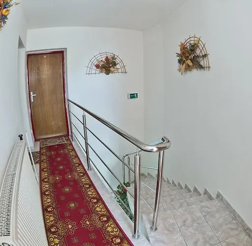 بيت ضيافة Penzion Rozalia *